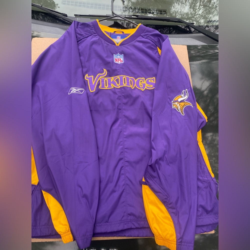 Minnesota Vikings pullover, size XL